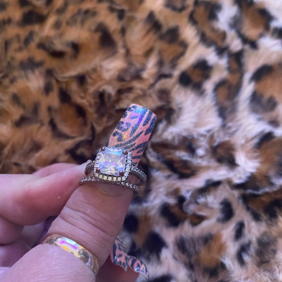 Wedding ring set size 7 - Picture 5 of 6